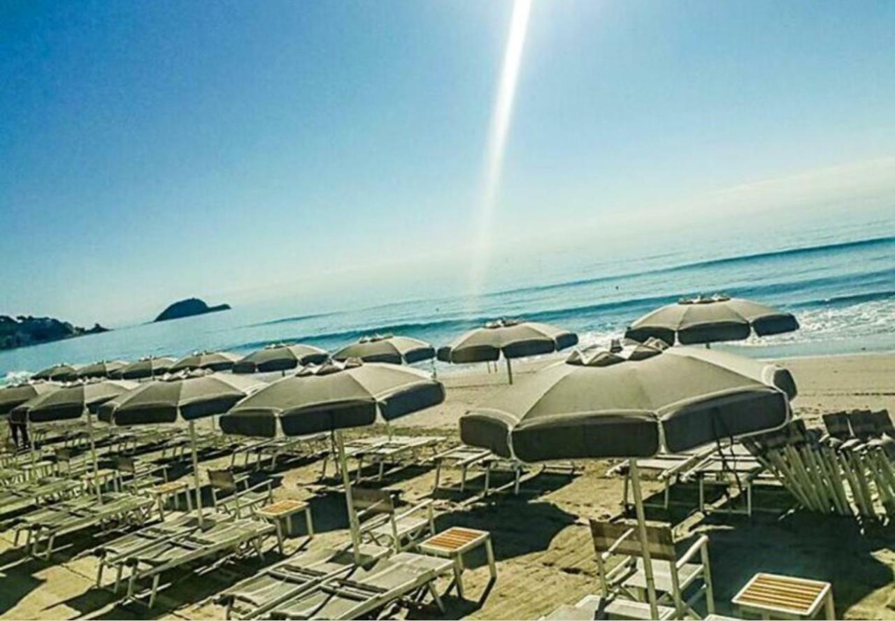 Holidays In * Alassio
