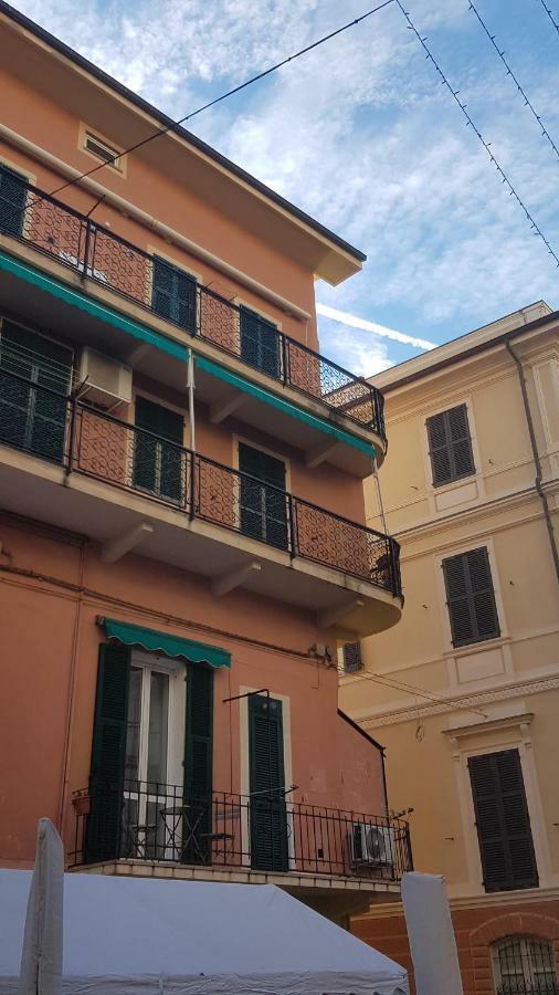 Holidays In * Alassio